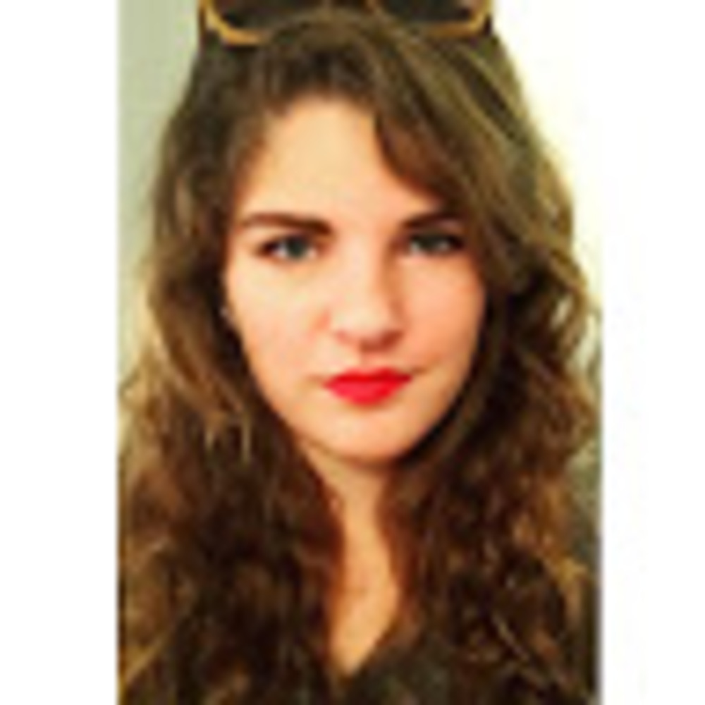 Meet your Posher, Caroline